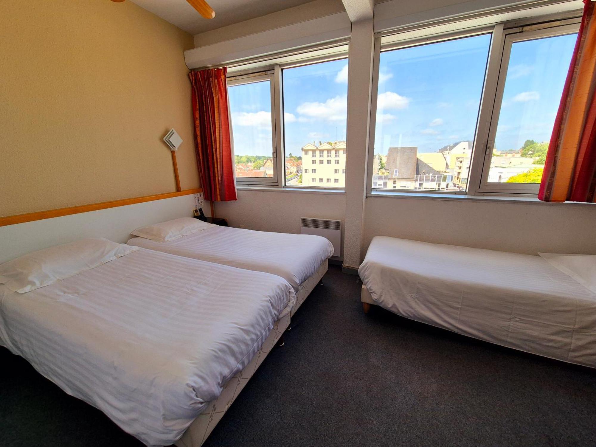 Arche Hotel Vierzon Ngoại thất bức ảnh