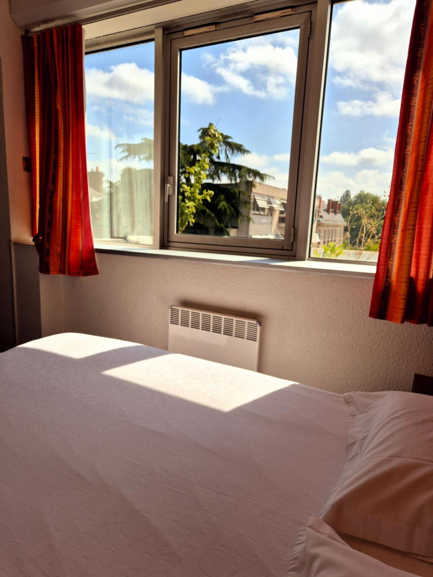 Arche Hotel Vierzon Ngoại thất bức ảnh