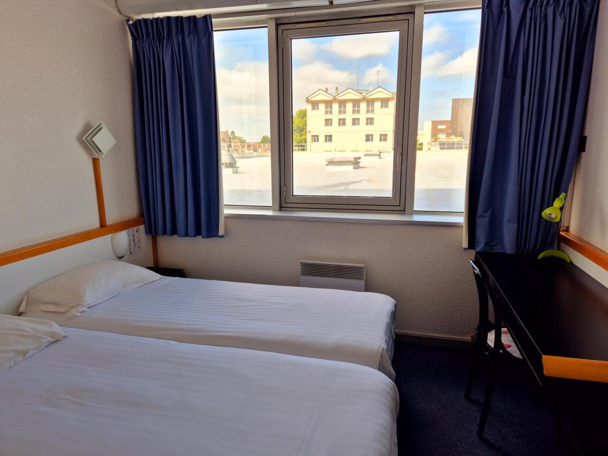 Arche Hotel Vierzon Ngoại thất bức ảnh